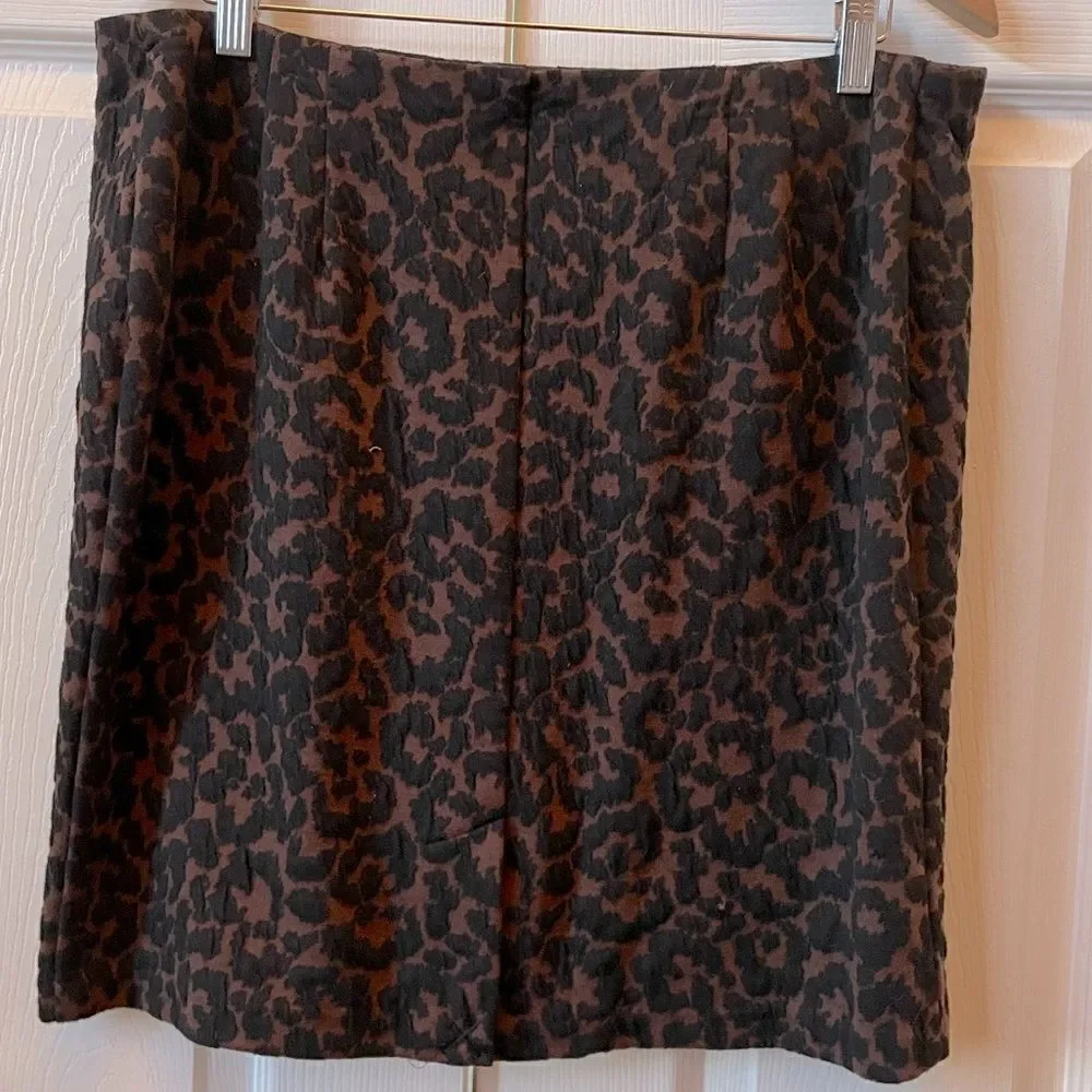 BLACK AND BROWN PENCIL SKIRT SIZE LARGE BY WORTHINGTON